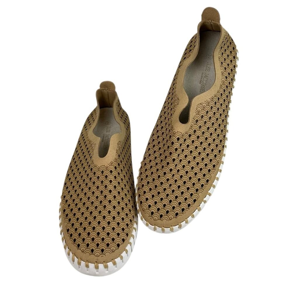 Ilse Jacobsen Tulip Slip On Suede Sneaker Latte Size EUR 39 / US 9